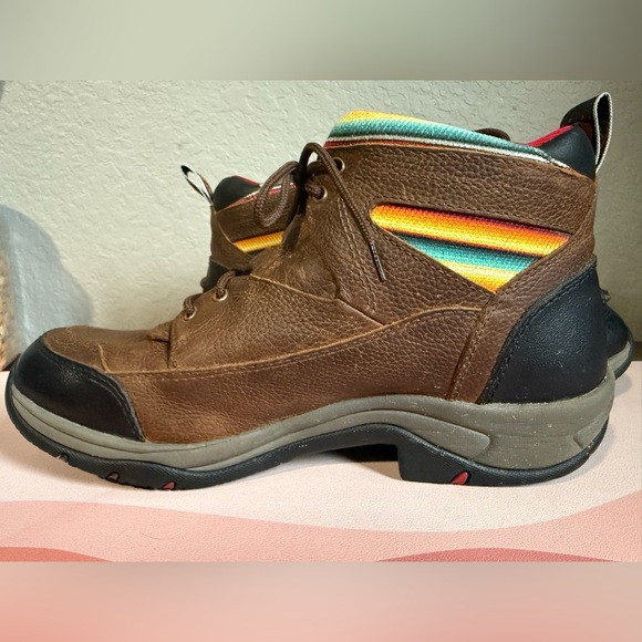 Ariat Women’s Serape Terrain Hiking Wide Boots waterproof - Picture 14 of 15